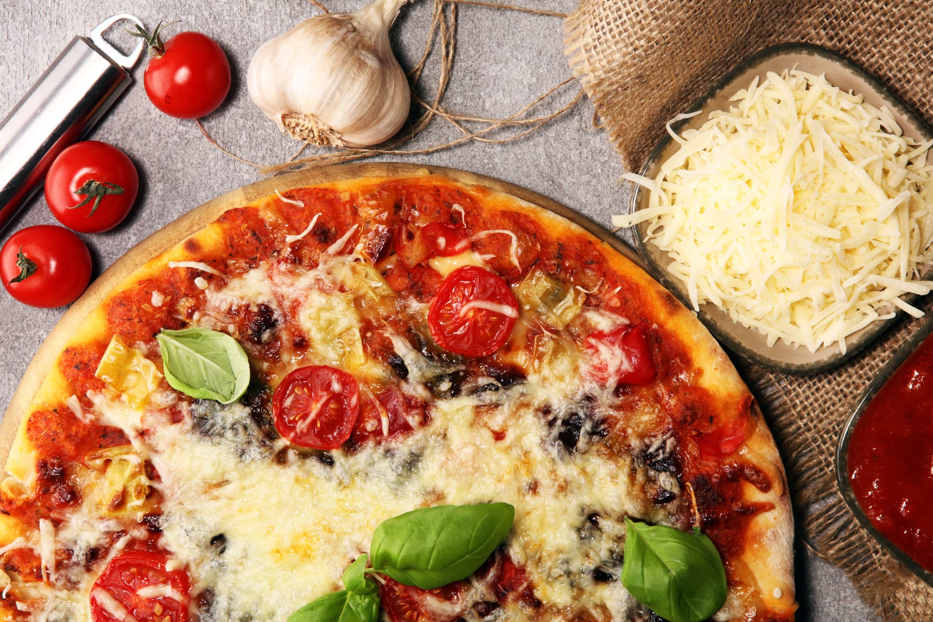 Pizzería en Salceda con servicio a domicilio